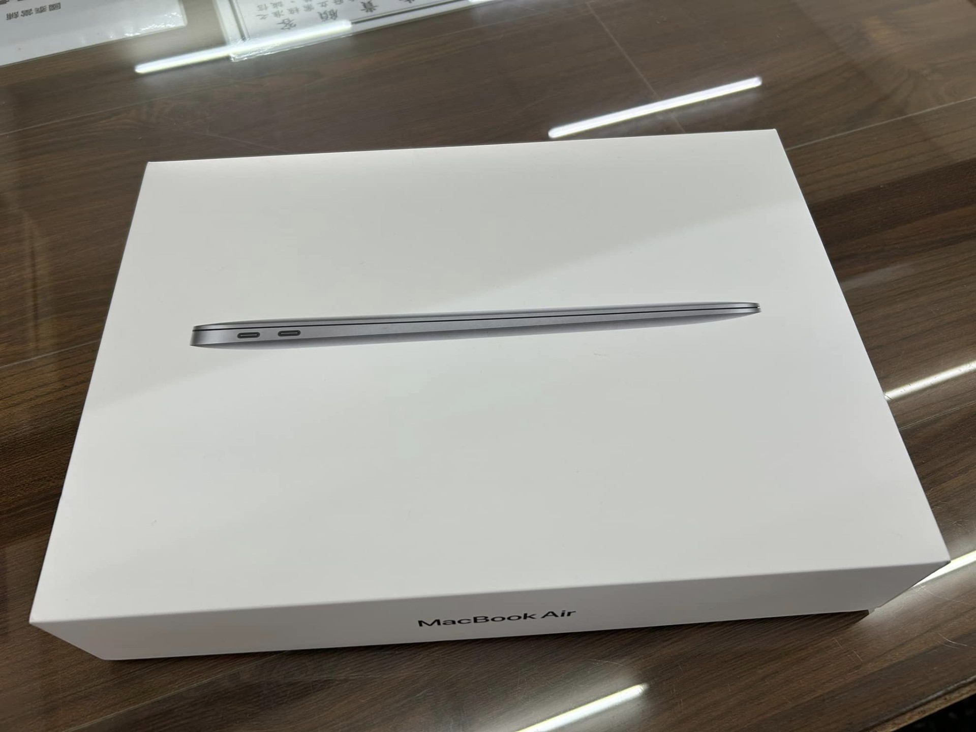 MacBook Air  《已售出》